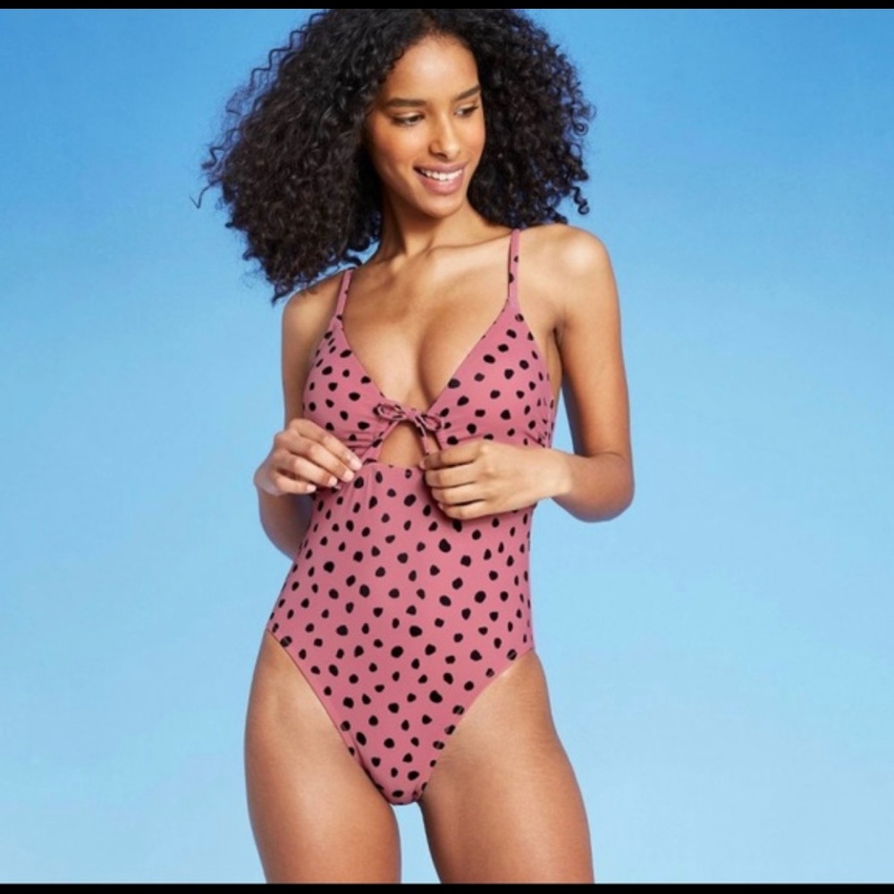 Shade & Shore Plunge Keyhole One Piece Swimsuit Pink and Black Polka Dot Size Sm